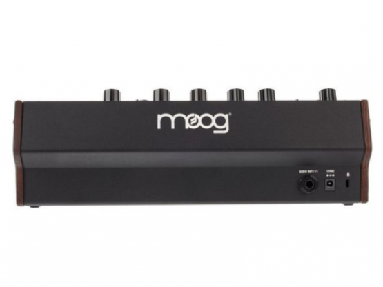 Moog Mother 32 - Semi-Modularer Analog Syntheziser
