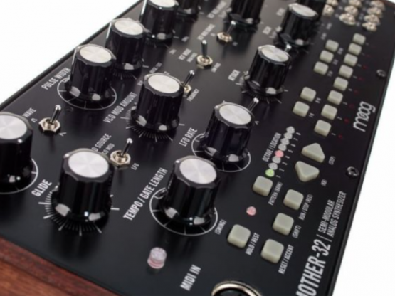 Moog Mother 32 - Semi-Modularer Analog Syntheziser