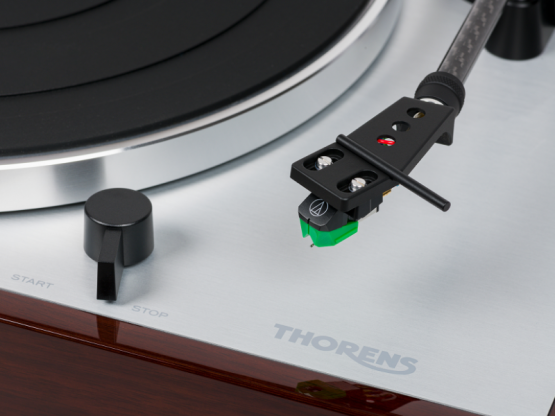 Thorens TD 402 DD  - Walnuss