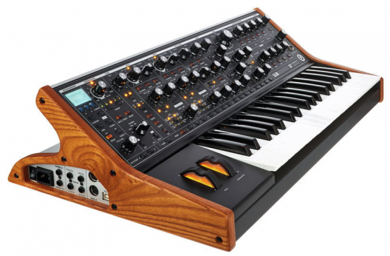 Moog Subsequent 37 - Paraphonic Syntesizer