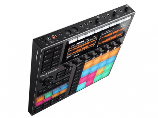 Native Instruments Mschine Plus - Verfügbarkeit anfragen