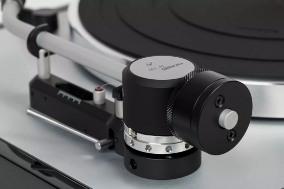 Thorens TD 403 DD black + Ortofon 2M BLUE