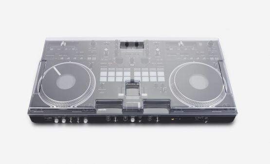 Bundle: Pioneer DDJ REV7 + Decksaver - Verfügbarkeit anfragen