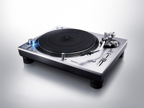 Technics SL-1200 GR2 Silber - Verfügbarkeit anfragen