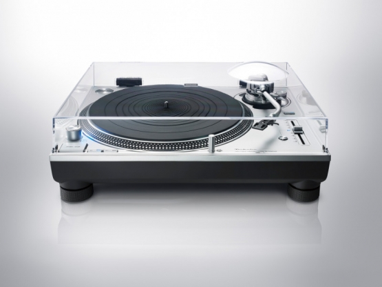 Technics SL-1200 GR2 Silber - Verfügbarkeit anfragen