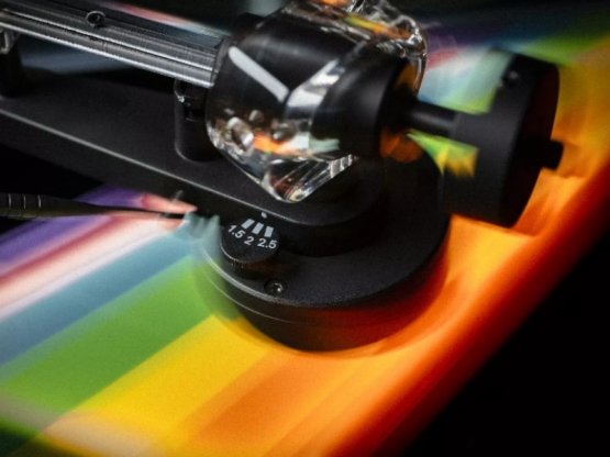 Pro-Ject The Dark Side of the Moon (Limited Edition) - Verfügbar