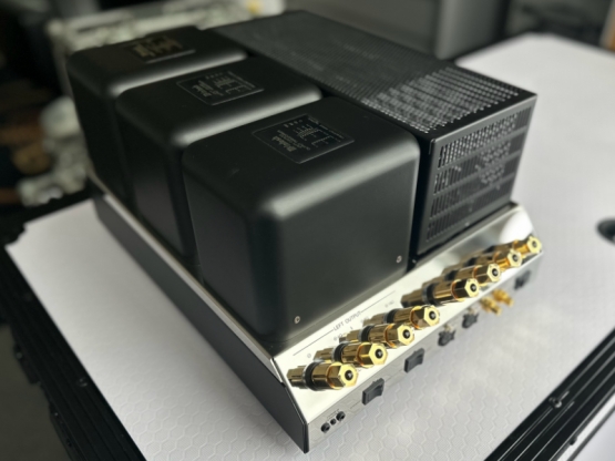 2nd Hand: McIntosh MC275 MK5