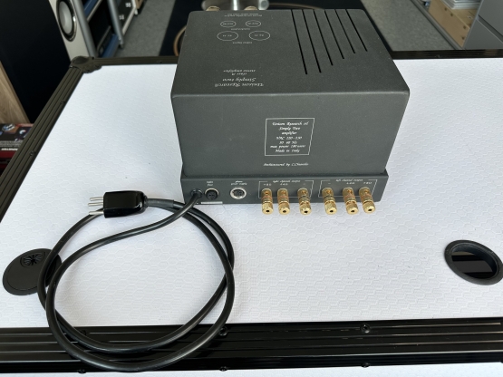 2nd Hand: Unison Research Röhren Vollverstärker Simply Two - Verfügbar