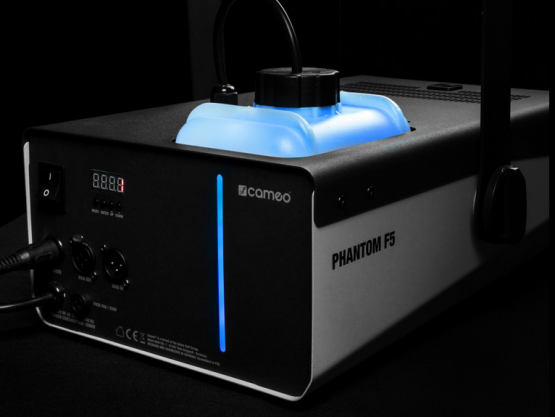 Cameo PHANTOM F5 Nebelmschine mit Tankbeleuchtung