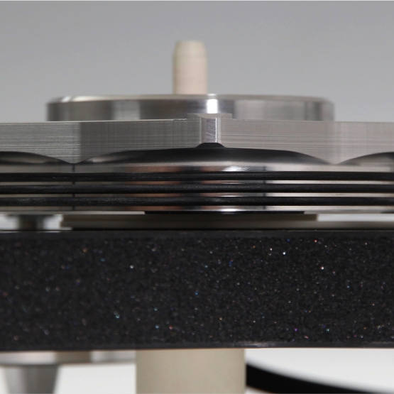 Rega NAIA Reference Plattenspieler - kurzfristig verfügbar