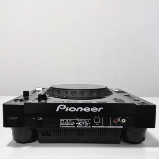 2nd Hand: 2x Pioneer DJ CDJ-850