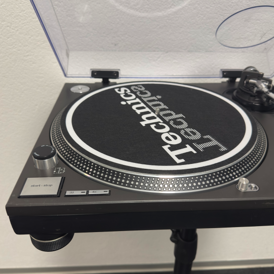2nd Hand: Technics SL-1210 mkII frisch Revidiert