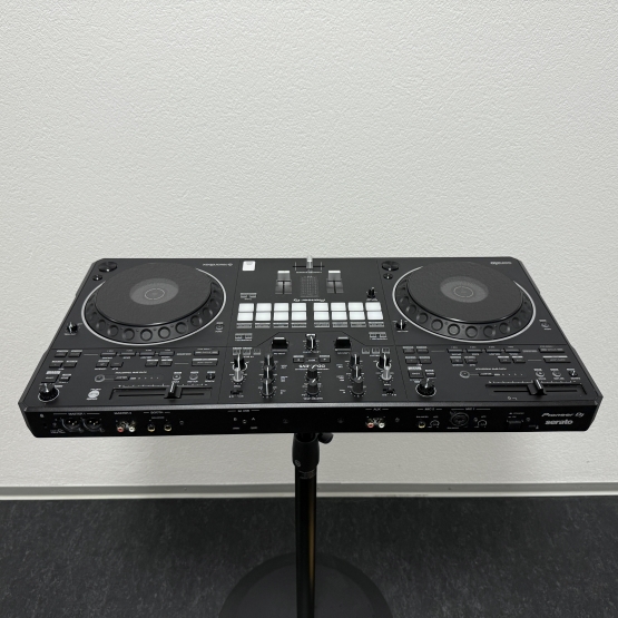 2nd Hand: Pioneer DJ DDJ-REV5