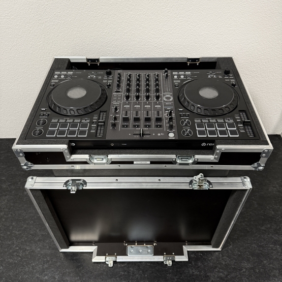 2nd Hand: Pioneer DJ DDJ-FLX10 mit Flight Case