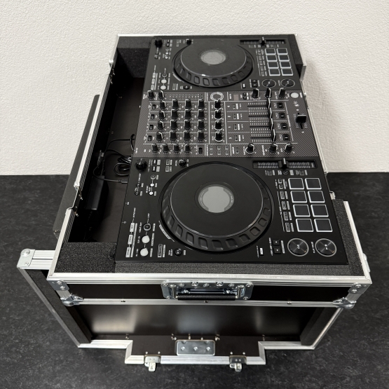 2nd Hand: Pioneer DJ DDJ-FLX10 mit Flight Case