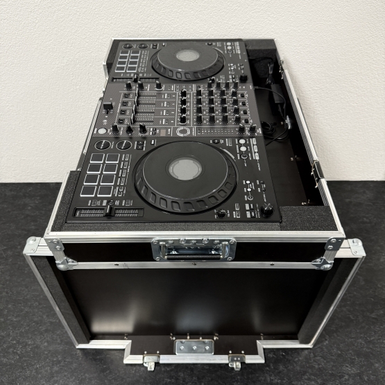 2nd Hand: Pioneer DJ DDJ-FLX10 mit Flight Case