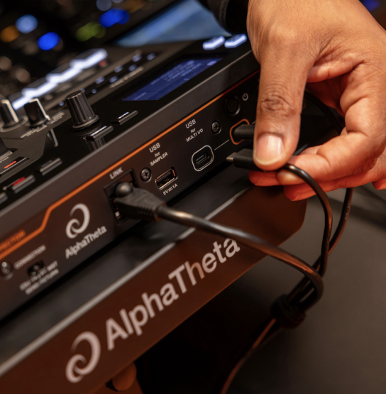 AlphaTheta RMX Ignite