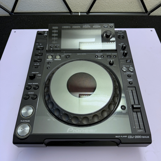 2nd Hand: Pioneer DJ - CDJ-2000 Nexus