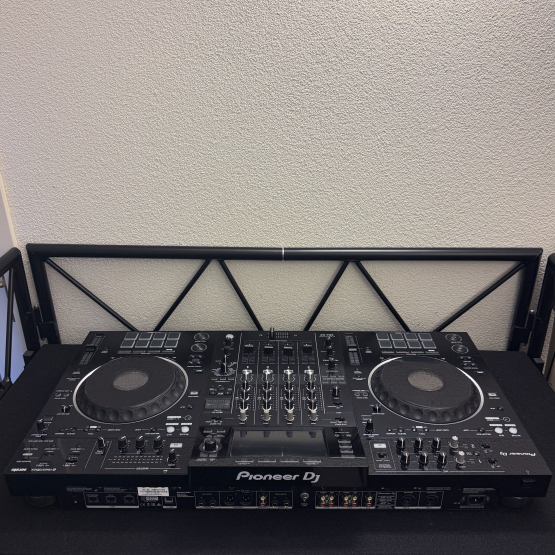 2nd Hand: Pioneer DJ XDJ-XZ inkl. Piooneer DJ Flight Case
