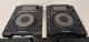 2ndHand: 2x Pioneer CDJ900NXS + Decksaver - Bundle