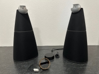 2nd Hand: Bang & Olufsen BeoLab 9, Beosound Core, Beoremote Halo