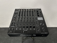 2ND HAND: PIONEER DJ DJM-V10 CF + DECKSAVER