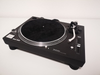 2nd Hand: Technics SL-1210GR, neuwertiger Zustand